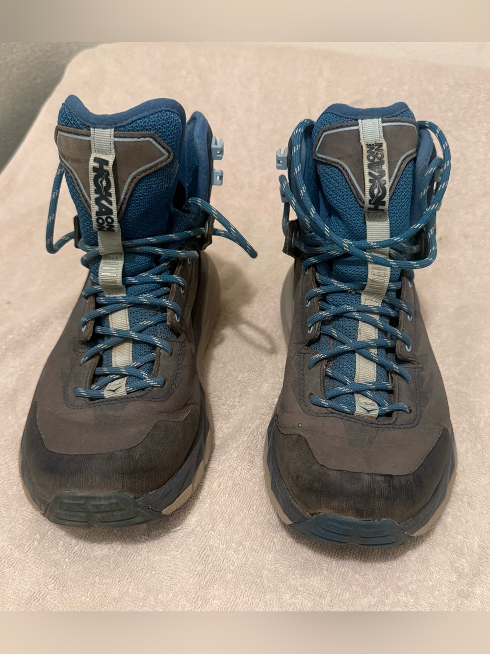 HOKA ONE ONE Women's Kaha GTX Hiking Boots Gray/Blue US 6.5 Medium 1112031